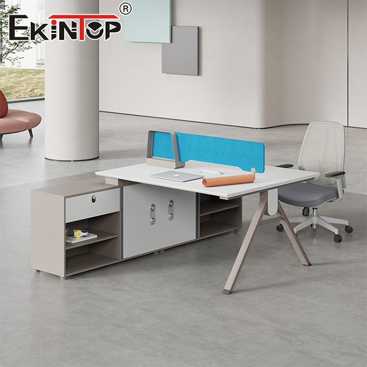 Modern Office Workstations: Design Essentials to Enhance Team Collaboration and Communication