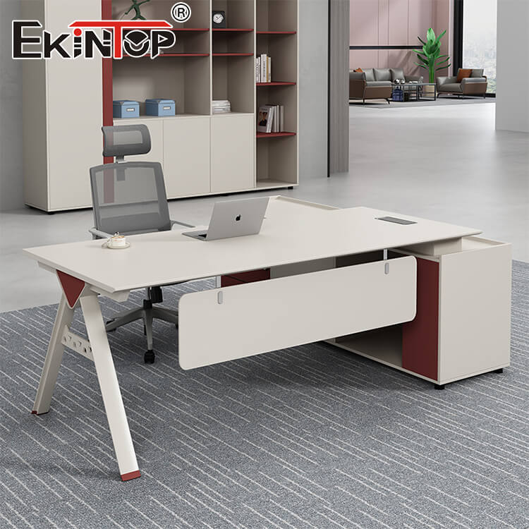 How Office Furniture Suppliers Help Companies Enhance Functionality and Aesthetics of Office Spaces